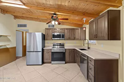 7224 E Paseo San Andres S, Tucson, AZ 85710 - Photo 3