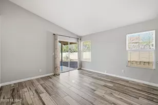 4702 W Gatehinge Ct, Tucson, AZ 85741 - Photo 11