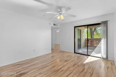 5751 N Kolb Road #40107, Tucson, AZ 85750 - Photo 9