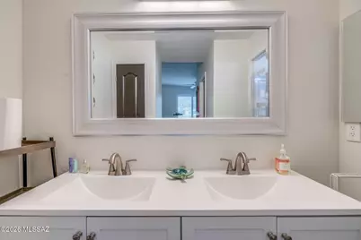 1736 N Wild Hyacinth Drive, Tucson, AZ 85715 - Photo 17