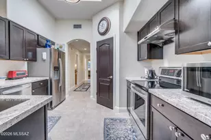 1736 N Wild Hyacinth Dr, Tucson, AZ 85715 - Photo 9