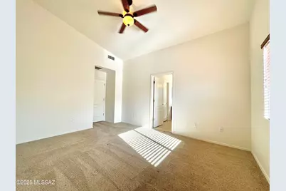 3335 S Rainburst Place, Tucson, AZ 85713 - Photo 13