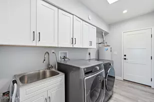 6551 N Camino Abbey, Tucson, AZ 85718 - Photo 23