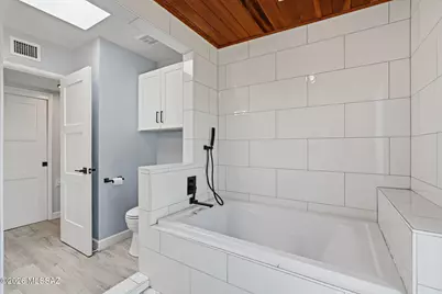 6551 N Camino Abbey, Tucson, AZ 85718 - Photo 19