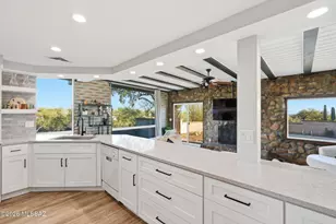 6551 N Camino Abbey, Tucson, AZ 85718 - Photo 9