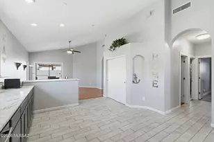 8903 E Marci Lynne Way, Tucson, AZ 85747 - Photo 9