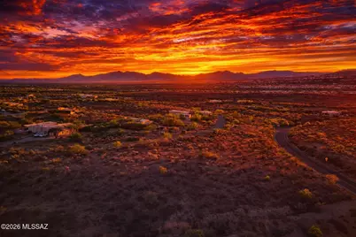 770 E Canyon Rock Road #26, Green Valley, AZ 85614 - Photo 3