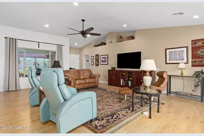 14610 N Chalk Creek Drive, Oro Valley, AZ 85755 - Photo 11