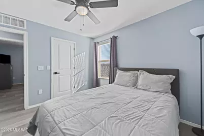 8018 S Golden Bell Drive, Tucson, AZ 85747 - Photo 33