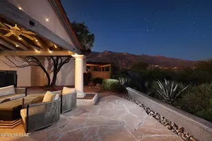 5898 N Misty Ridge Dr, Tucson, AZ 85718 - Photo 11