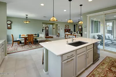 10261 E Iron Horse Trail, Tucson, AZ 85747 - Photo 13