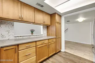 1527 E Prince Rd, Tucson, AZ 85719 - Photo 15