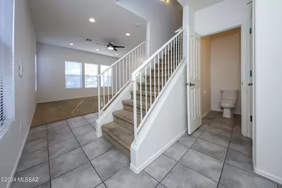 2083 S McConnell Drive, Tucson, AZ 85710 - Photo 3