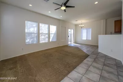 2083 S McConnell Drive, Tucson, AZ 85710 - Photo 5