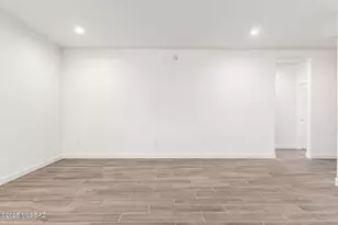 9714 E Gray Hawk Dr, Tucson, AZ 85730 - Photo 5