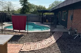 8040 E Eli St, Tucson, AZ 85710 - Photo 3