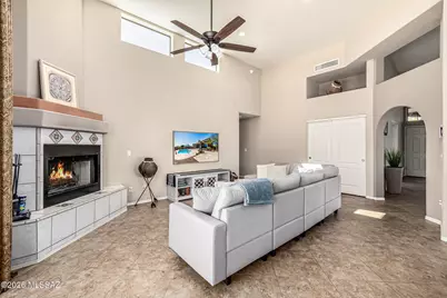7835 S Catrina Place, Tucson, AZ 85747 - Photo 13