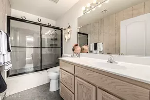 7835 S Catrina Pl, Tucson, AZ 85747 - Photo 33