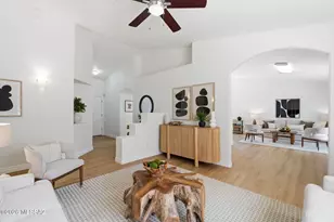 9051 N Shadow Rock Dr, Tucson, AZ 85743 - Photo 5