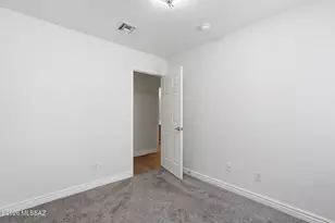 9051 N Shadow Rock Dr, Tucson, AZ 85743 - Photo 27