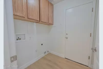 9051 N Shadow Rock Drive, Tucson, AZ 85743 - Photo 31