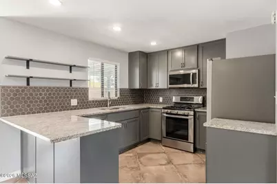 5302 E Peach Street, Tucson, AZ 85712 - Photo 5