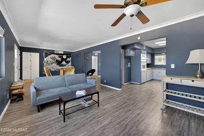 864 E Silver Street, Tucson, AZ 85719 - Photo 9