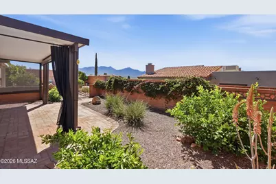 1331 W Calle Serrano, Green Valley, AZ 85622 - Photo 13