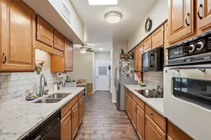 1331 W Calle Serrano, Green Valley, AZ 85622 - Photo 7