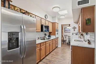 1331 W Calle Serrano, Green Valley, AZ 85622 - Photo 9