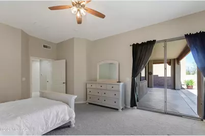 8136 N Night Pony Drive, Tucson, AZ 85743 - Photo 21