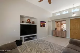 8136 N Night Pony Dr, Tucson, AZ 85743 - Photo 5