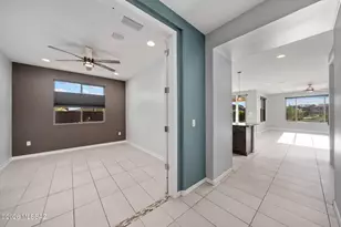 7910 S Expedition Dr, Tucson, AZ 85747 - Photo 9