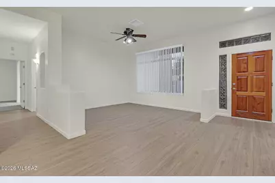 7667 E Park View Drive, Tucson, AZ 85715 - Photo 15