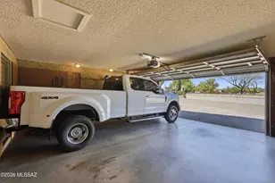 8710 N Hickory Dr, Tucson, AZ 85704 - Photo 39