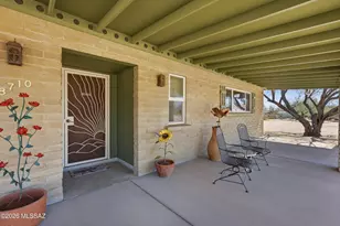 8710 N Hickory Dr, Tucson, AZ 85704 - Photo 9