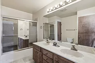 8710 N Hickory Dr, Tucson, AZ 85704 - Photo 25