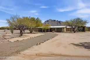 8710 N Hickory Dr, Tucson, AZ 85704 - Photo 5