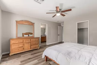 10168 N Pitchingwedge Lane, Oro Valley, AZ 85737 - Photo 19