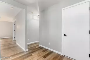 10168 N Pitchingwedge Ln, Oro Valley, AZ 85737 - Photo 17