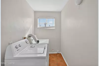 2272 E Blacklidge Drive, Tucson, AZ 85719 - Photo 23
