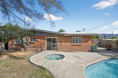 2272 E Blacklidge Drive, Tucson, AZ 85719 - Photo 27