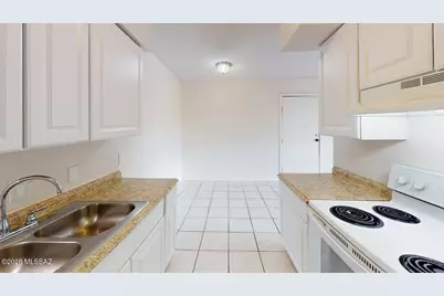 6341 N Barcelona Court #809, Tucson, AZ 85704 - Photo 5