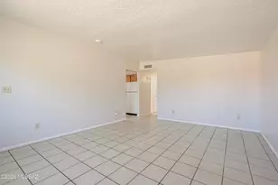 964 N Catalina Ave, Tucson, AZ 85711 - Photo 23