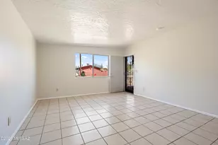 964 N Catalina Ave, Tucson, AZ 85711 - Photo 23