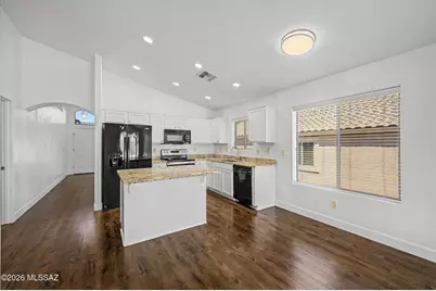 39425 S Cinch Strap Place, Tucson, AZ 85739 - Photo 15