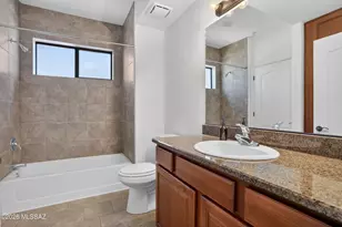 2550 E River Rd, Tucson, AZ 85718 - Photo 25