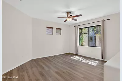 2550 E River Road #4204, Tucson, AZ 85718 - Photo 7