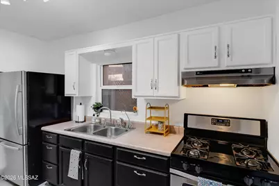 1112 W Huron Street, Tucson, AZ 85745 - Photo 15