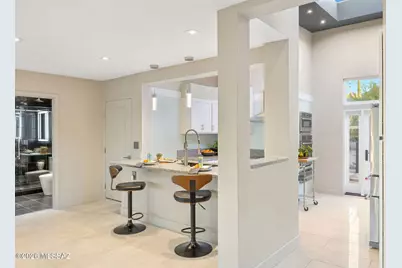 6640 N Camino Padre Isidoro, Tucson, AZ 85718 - Photo 17